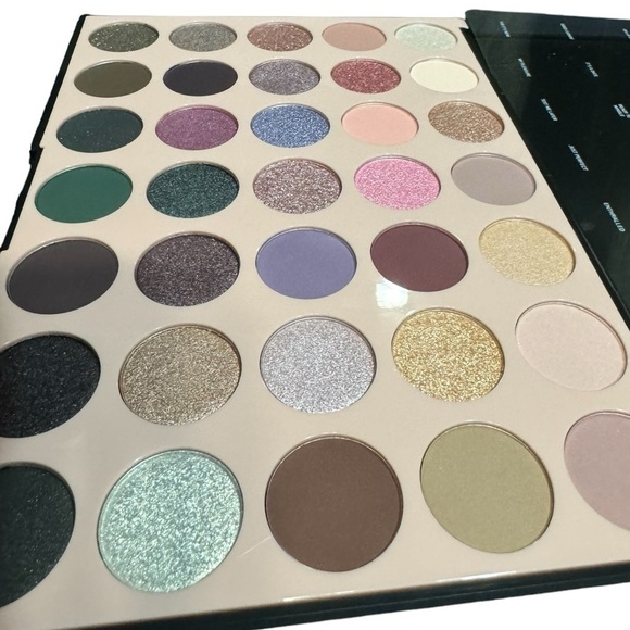 NWOT Morphe 35C Everyday Chic Artistry Palette Brand New Unused without Box - Picture 8 of 16